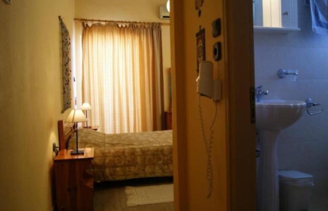 安吉拉之家酒店 莫奈姆瓦夏 客房 照片